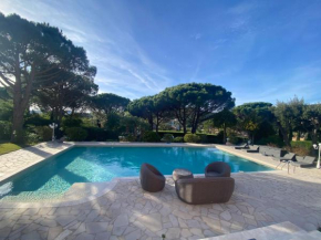 Villa climatisée avec grande piscine